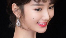 圈内爆料毛晓彤杨玏,甜蜜互动引网友热议