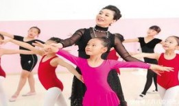 舞蹈老师视频爆料网站,舞林秘闻大公开