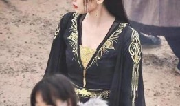 娜扎雪鹰领主最新爆料,揭秘神秘恋情与演艺事业新动向