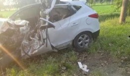 安徽车祸最新爆料,悲剧现场细节披露，事故原因引关注