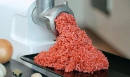 火腿肠生产爆料视频,从原料到成品，带你走进神秘工厂