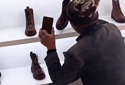 老张醉酒爆料新鞋视频,新鞋视频大曝光，细节满满引热议