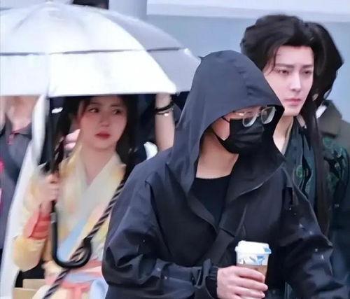 吃瓜娱乐八卦最新版一分钟,明星恋情、新剧开播,一网打尽!”